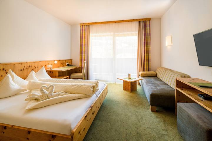 Hotel für 3 Personen, mit Sauna und Balkon - 1