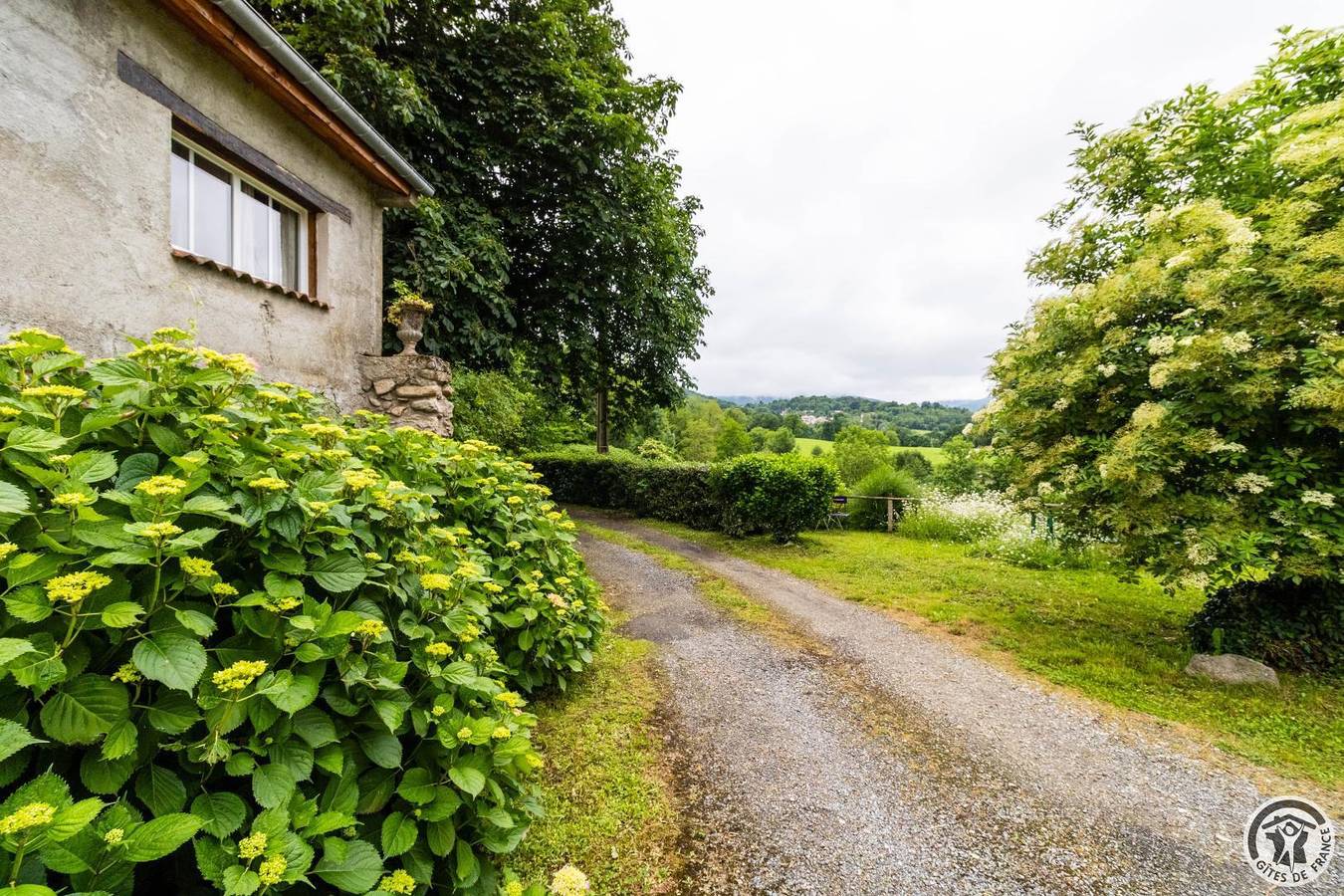 La Maison d'Anna - Le Marronnier in Ganac, Parc naturel régional des Pyrénées ariégeoises