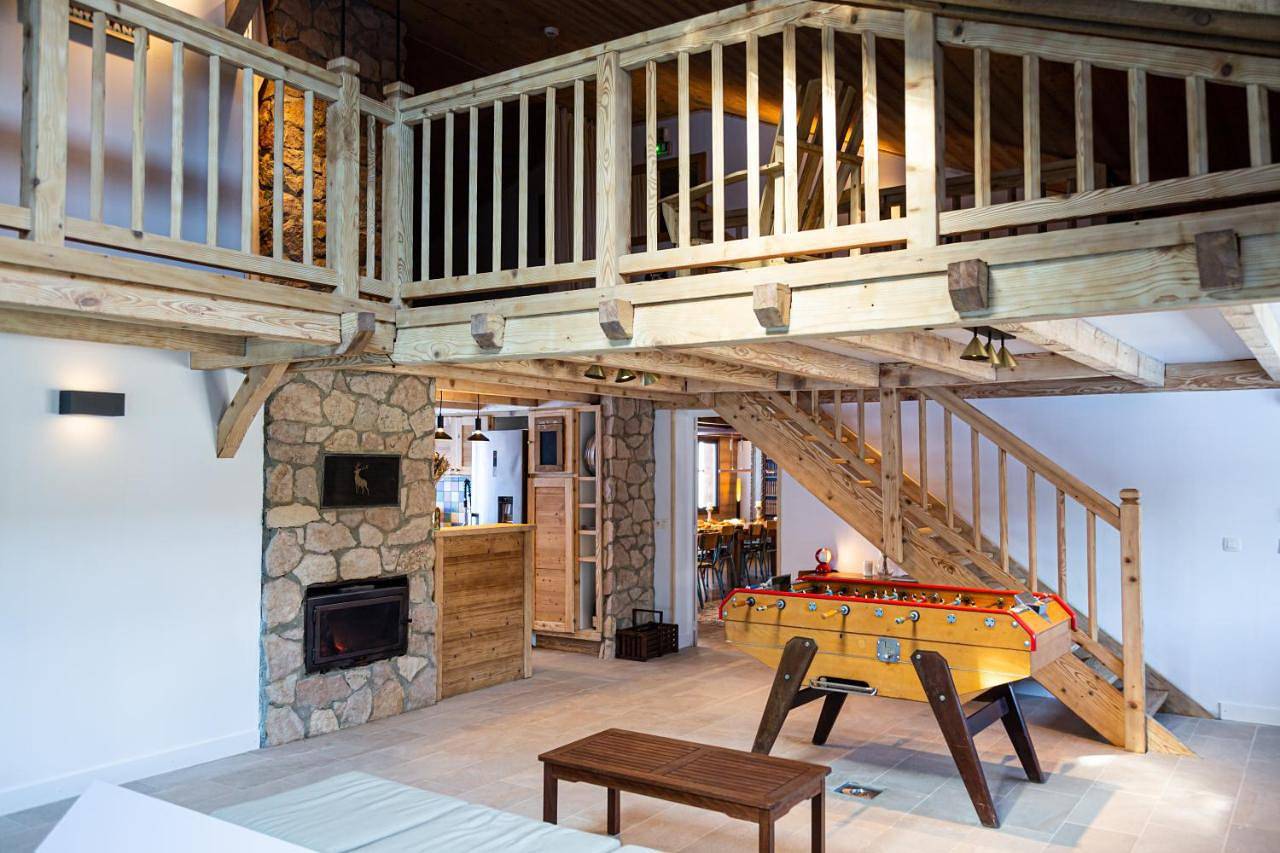 Six-Bedroom House in Serraval, Région d'Annecy