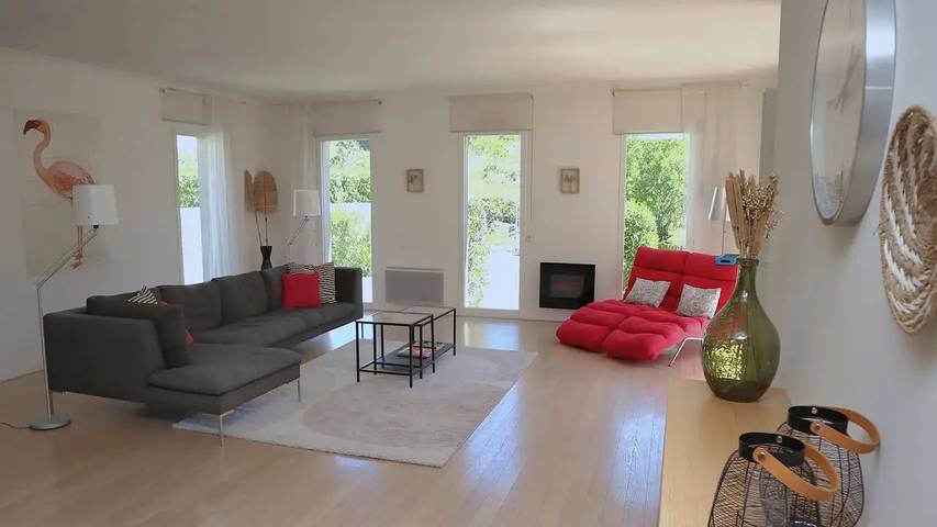 Location de vacances pour 9 personnes, avec piscine et jardin, animaux acceptés à Castelnau-d'Aude - 2