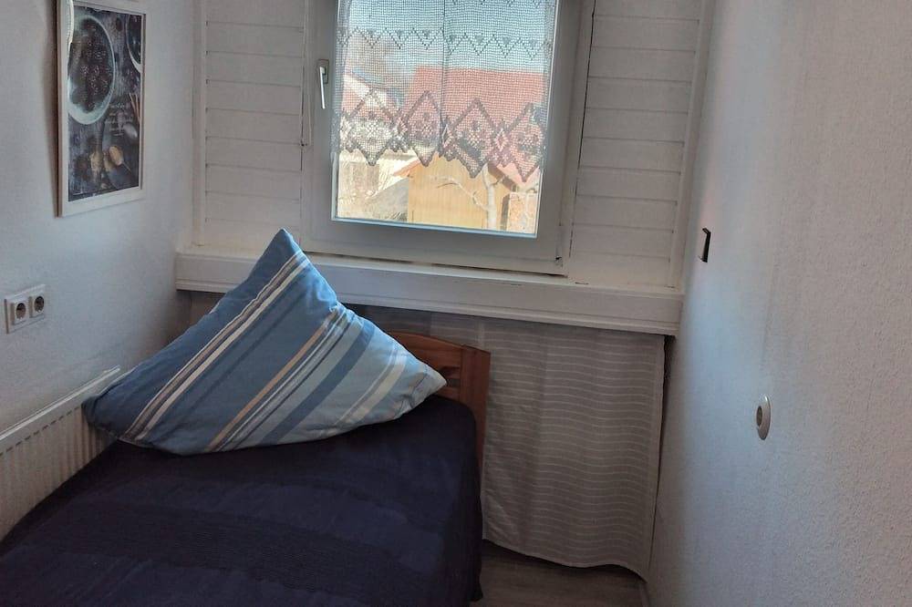 Ganze Wohnung, Ferienwohnung (65qm) mit Balkon in Merkendorf, Fränkisches Seenland
