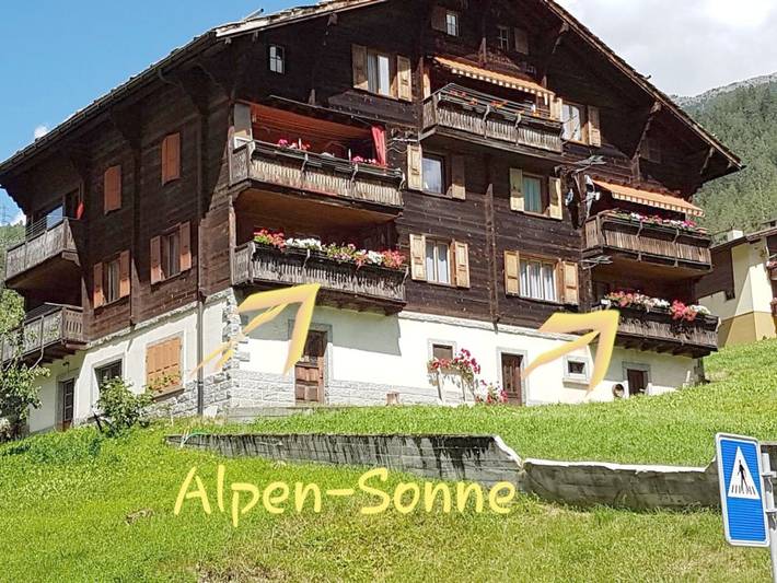 Gîte pour 6 personnes, avec balcon et vue à St. Niklaus