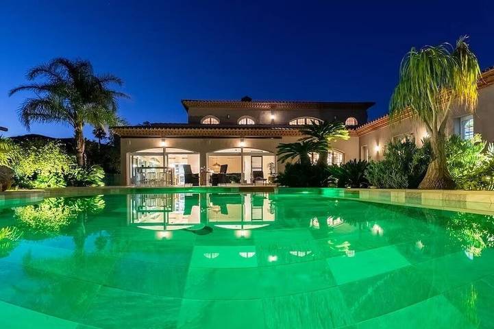 Ferienhaus für 14 Personen, mit Garten und Pool, mit Haustier in Mont-roig del Camp