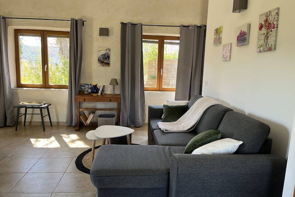 Ferienhaus auf dem Lande im Herzen des Luberon in Reillanne, Regionaler Naturpark Luberon