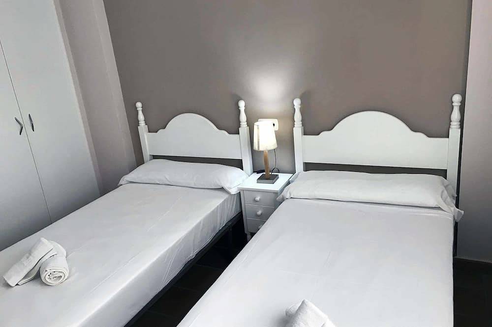 Entire apartment, Venavera Dragos 5-2Bedrooms/2Baths 350m Beach Wifi in Vera, Costa de Almería