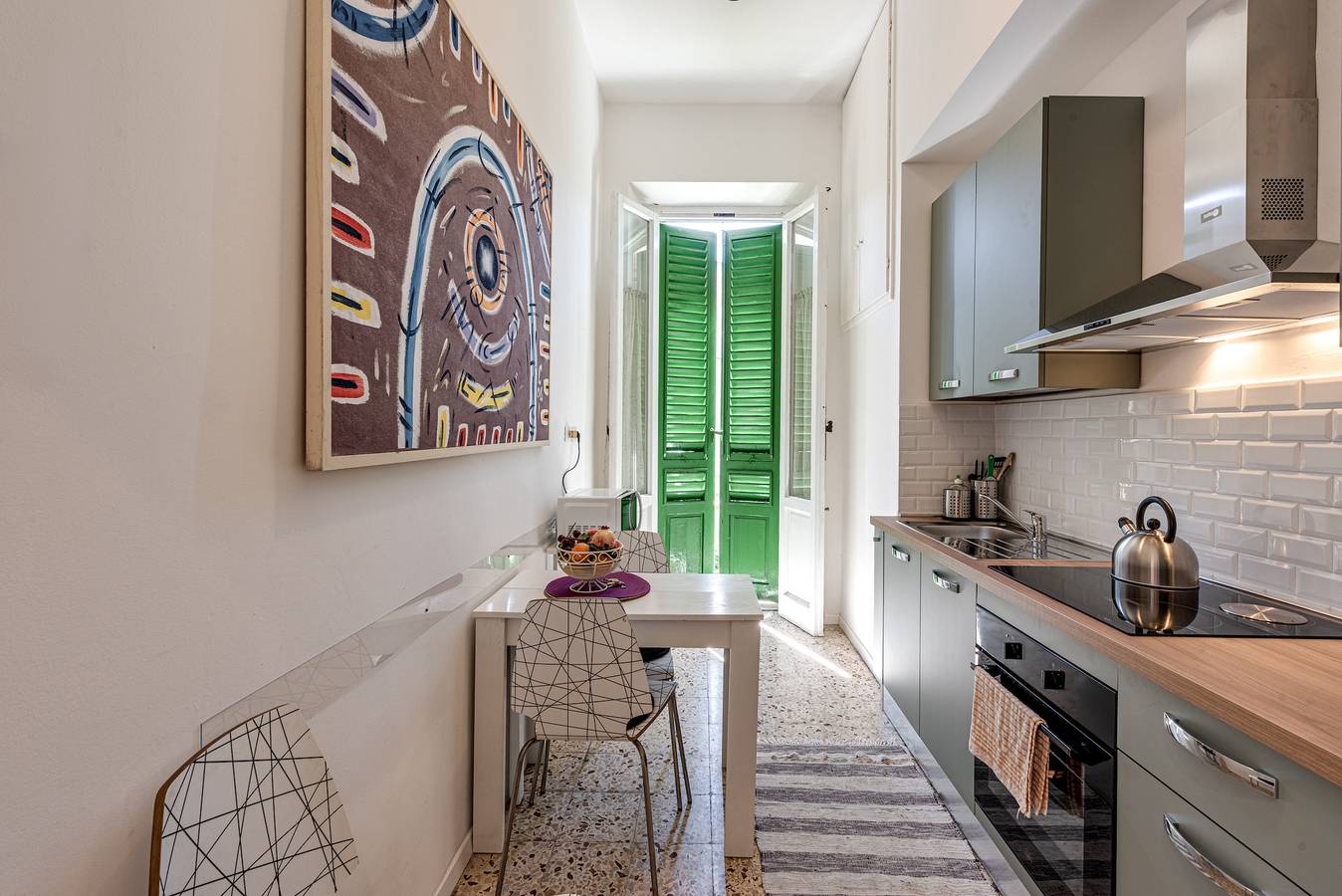 Entire apartment, Apartment 'Comfort Polimoda' with Balcony, Wi-Fi and Air Conditioning in Florence city center, Florence