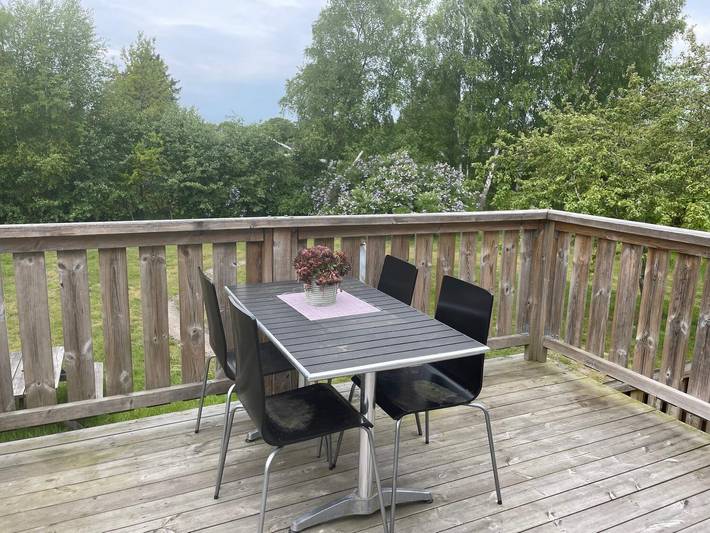 Hasslo semesterhus med trädgård in Svenska Östersjön