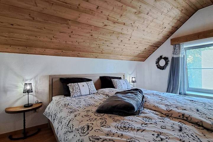 Les marmottes-Ferienhaus-Familie-Eigenes Badezimmer-Blick auf die Landschaft in Samrée, La Roche-en-Ardenne