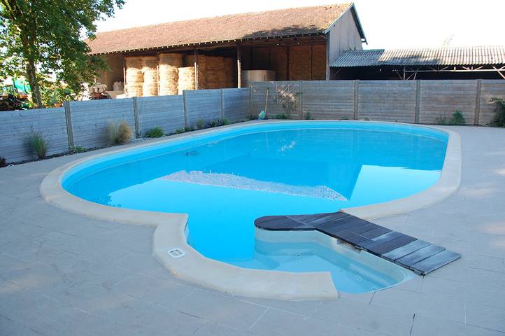 Gîte pour 6 personnes, avec piscine et jardin en Gironde - 2