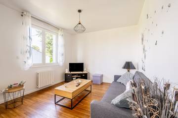 Maison De Vacances pour 4 Personnes dans Glénac, Région de Vannes, Photo 1