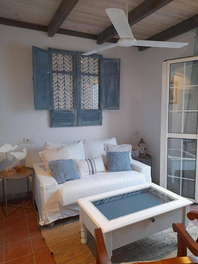 Casa rural para 2 personas, con Balcón y Terraza además de Jardín y Piscina en Sanlúcar la Mayor