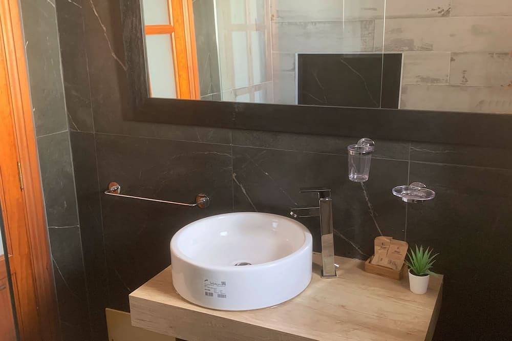 Appartement lumineux entouré de montagnes in La Costa (Lanzarote), Tinajo