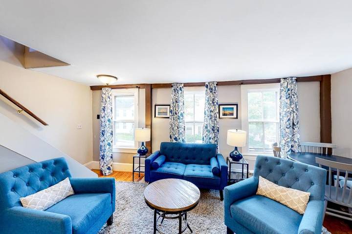 Gîte pour 4 personnes, avec terrasse dans Castine