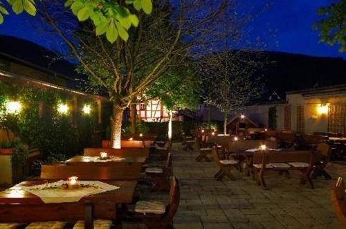 Hotel, mit Terrasse und Garten in Spay (Rhein-Mosel) - 3