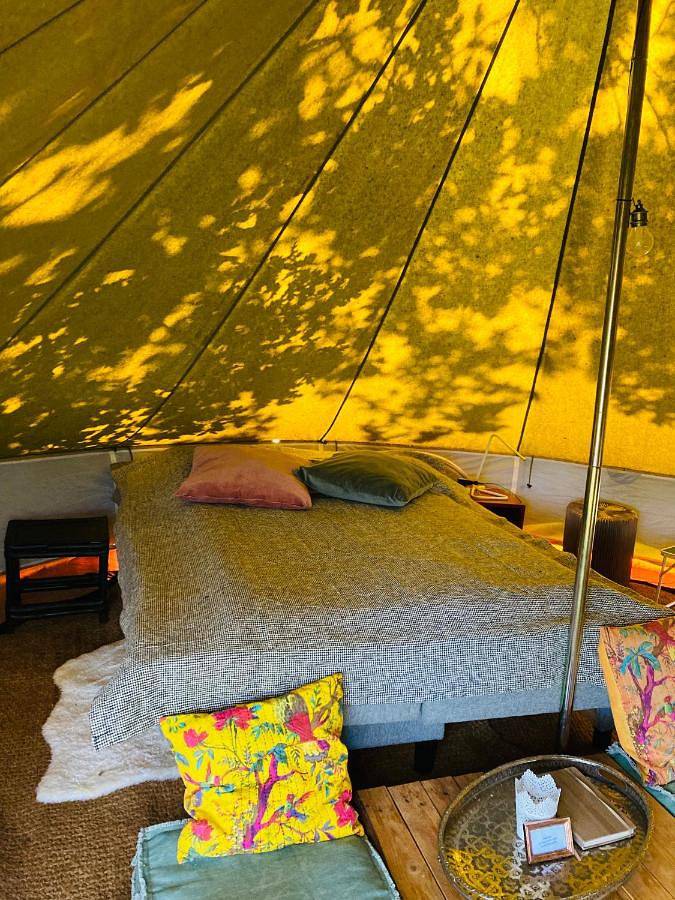 Tente pour 2 personnes, avec piscine et bassin pour enfant ainsi que jardin et vue, animaux acceptés dans le Gers - 3