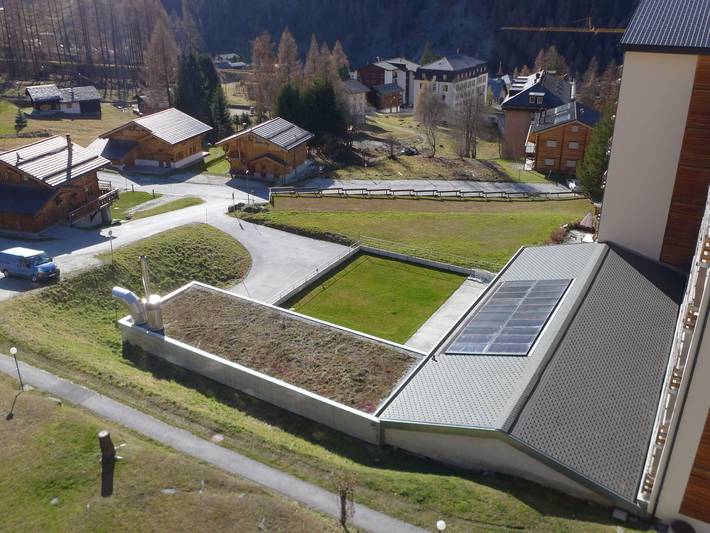 Gîte pour 2 personnes, avec piscine ainsi que jacuzzi et balcon dans Zinal - 4