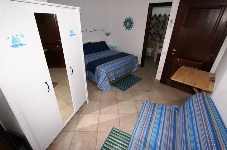 Chambre d’hôte pour 3 personnes, avec jardin et vue à Villasimius - 2
