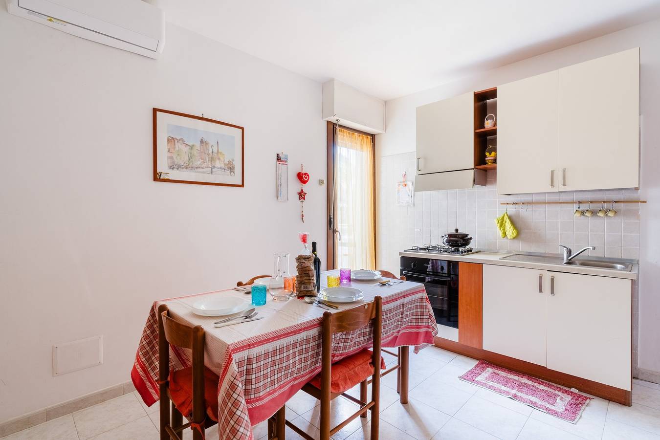 Apartamento entero, Apartamento 'Casa Le Vele' con terraza privada, Wi-Fi y aire acondicionado in Nardò, Villaggio Santa Rita