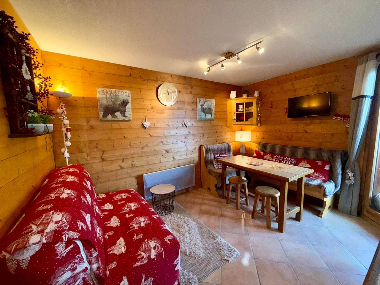 Ganze Wohnung, Süßes 2-Zimmer in Les Saisies für 4 Pers, Balkon in Villard-sur-Doron, Albertville und Umgebung