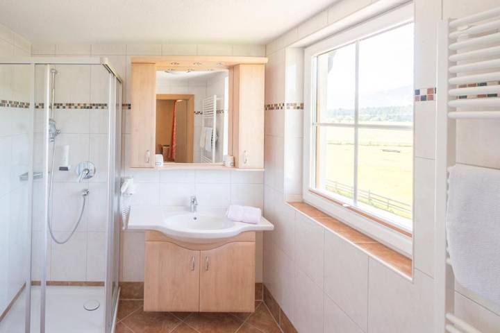 Maison d’hôte pour 2 personnes, avec jardin et sauna ainsi que vue et terrasse à Ramsau am Dachstein - 4