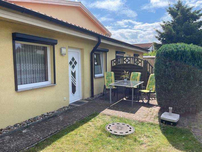 Ferienwohnung für 3 Personen, mit Terrasse und Garten in Koserow