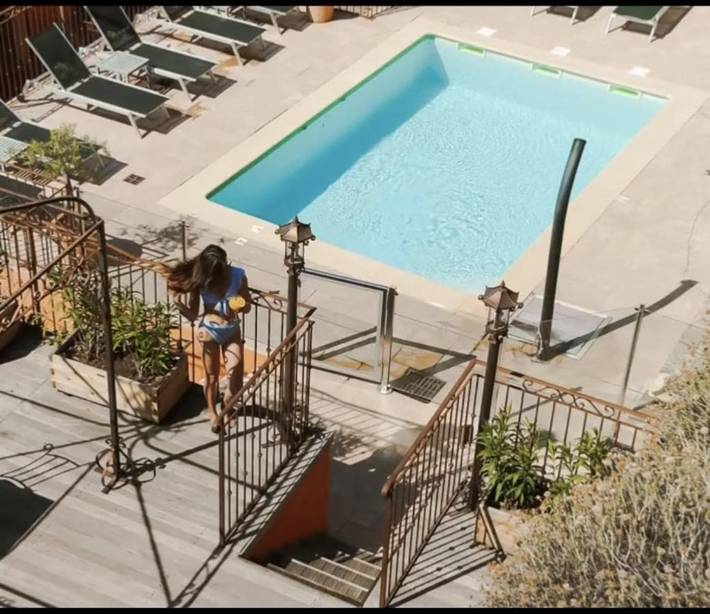 Hôtel pour 2 personnes, avec vue ainsi que jardin et piscine