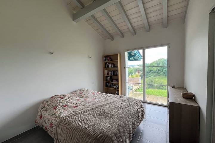 Ganze Wohnung, Spacious apartment—ideal setting—great location in Souraïde, Bayonne und Umgebung
