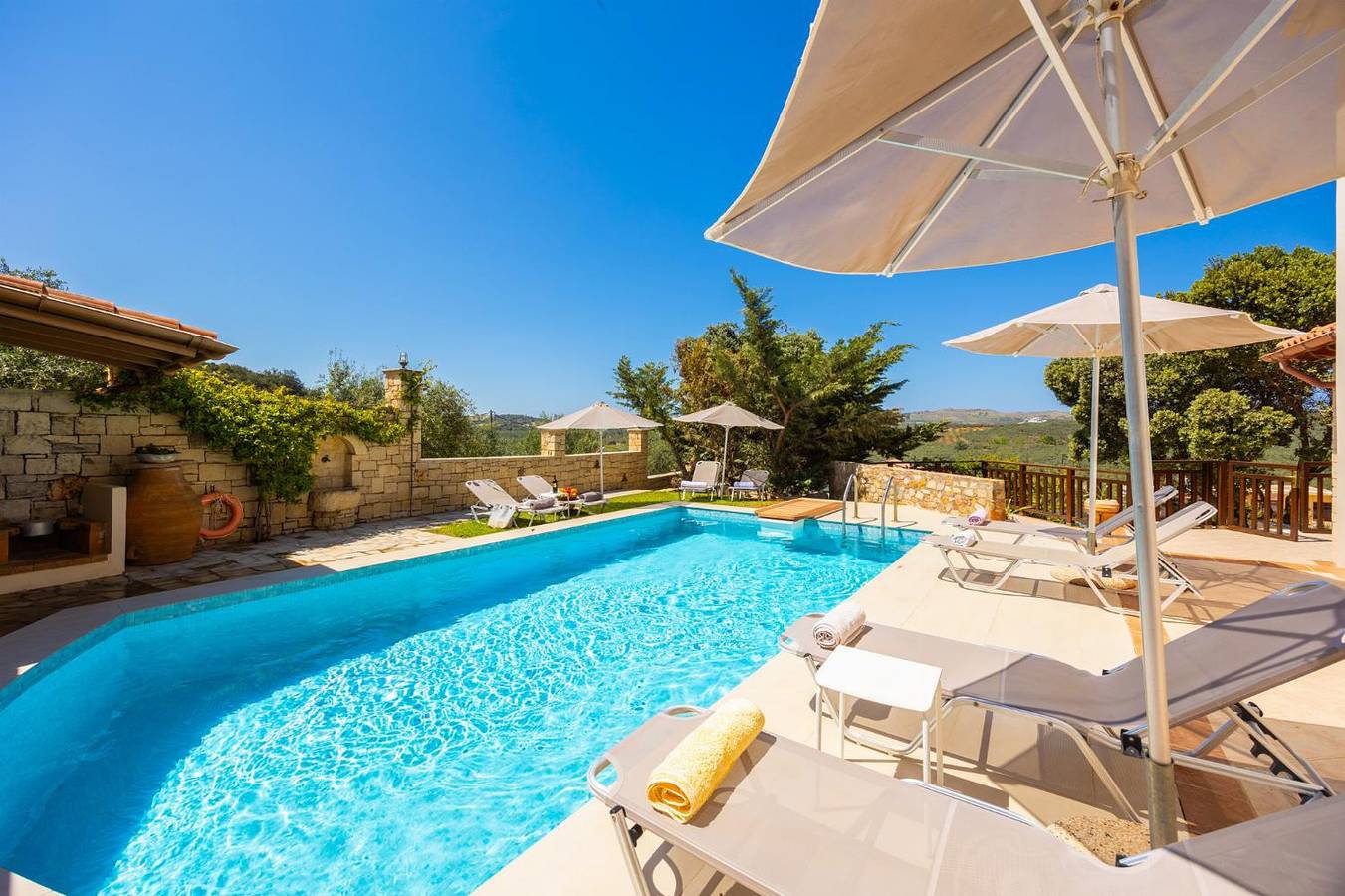 Villa für 8 Personen mit Terrasse in Rethymno und Umgebung