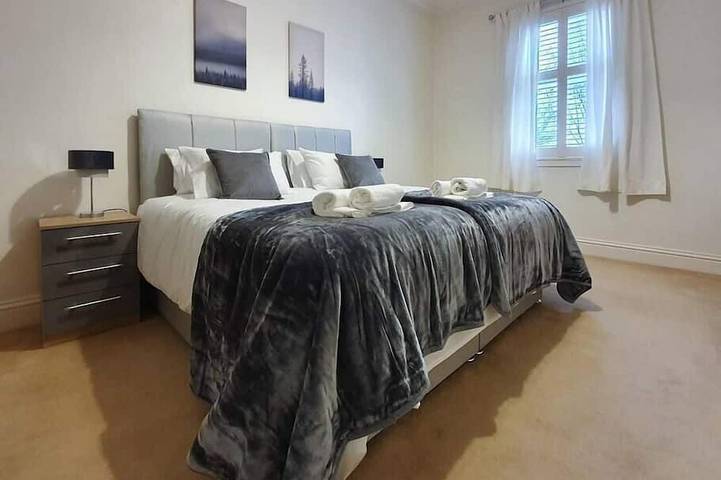 Ganze Wohnung, Linburn House Apartment near M90 Amazon in Dunfermline, Region Fife