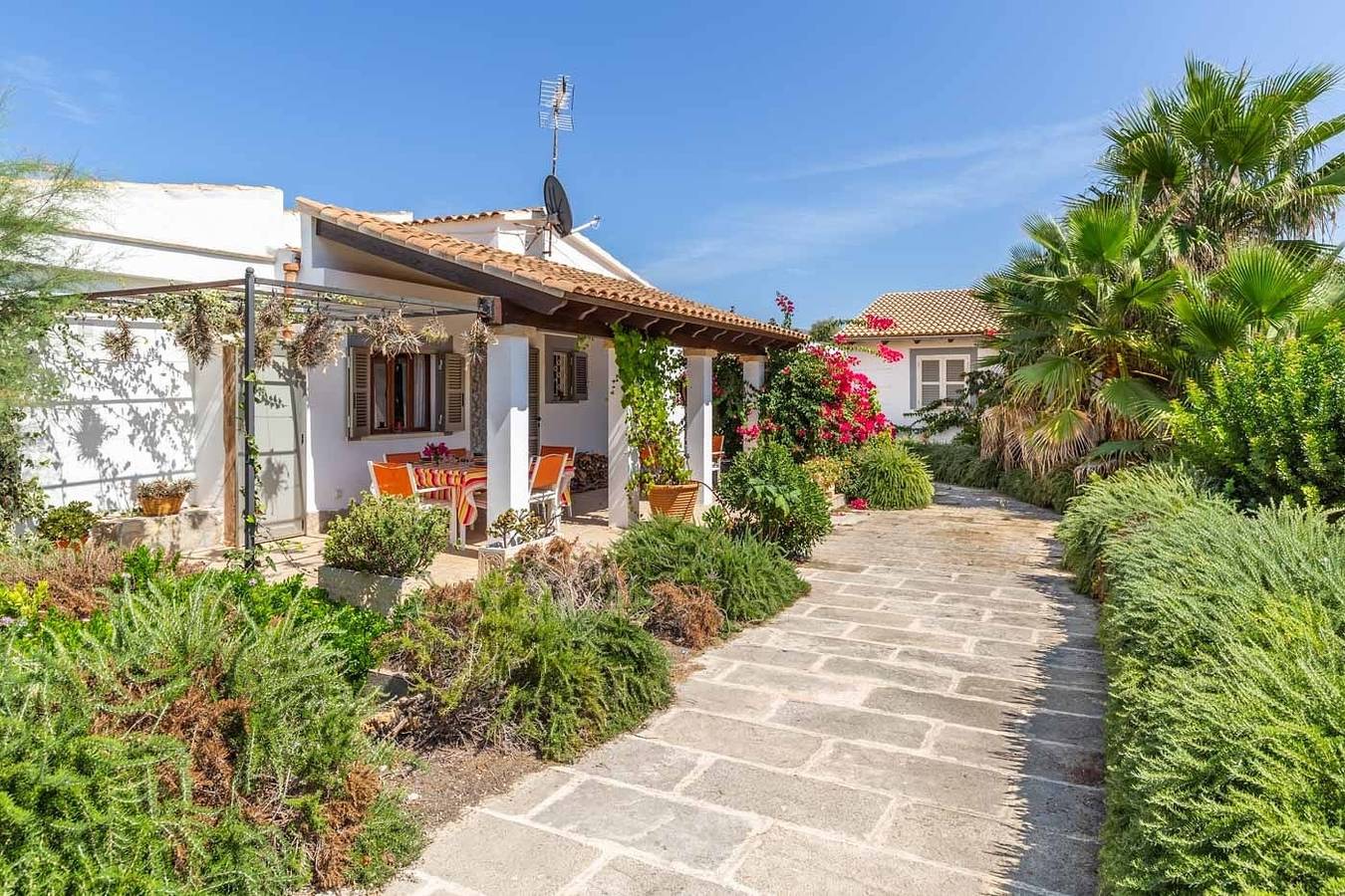Cottage 50 m From the Beach in Playa Son Serra de Marina, Santa Margalida