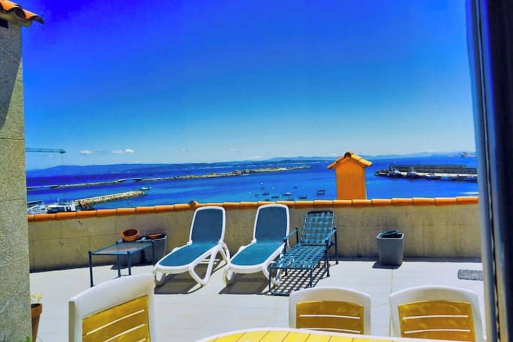 Apartamento entero, Precioso ático de alquiler vacacional de lujo. in Riveira, Rias Baixas