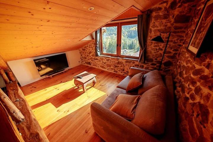 Location de vacances pour 10 personnes, avec vue, animaux acceptés à Beauvezer - 4