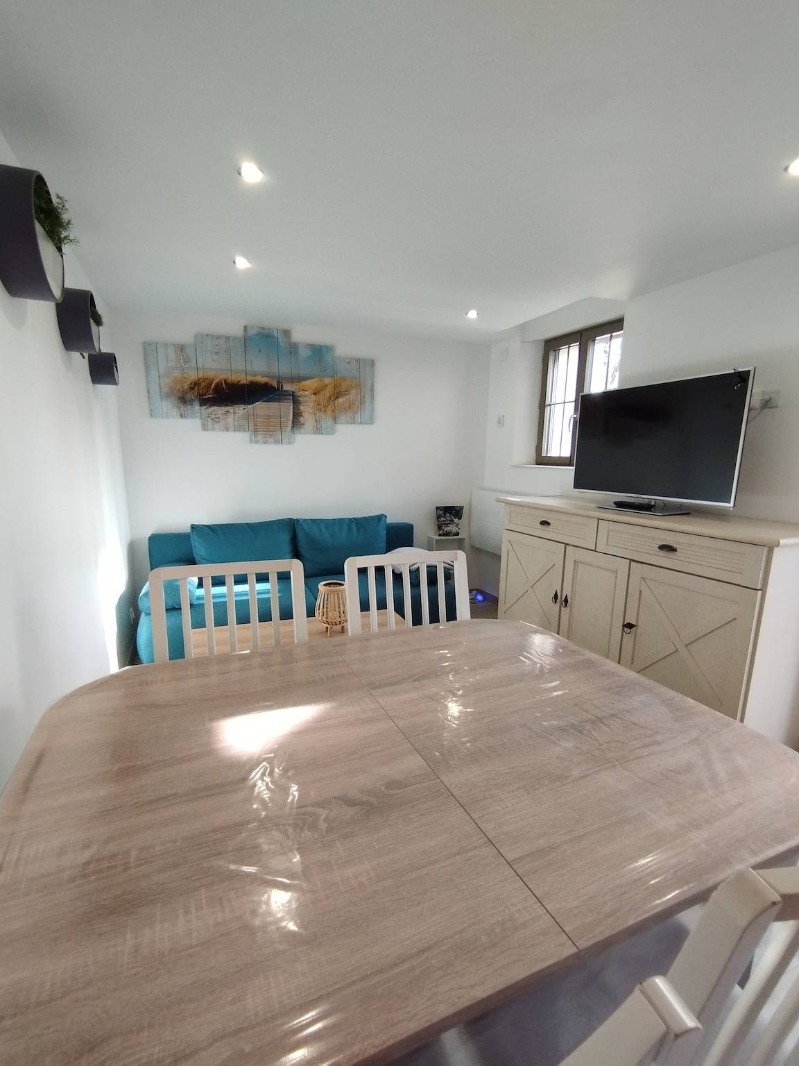 Maison de vacances 'Petit Gîte Bleu' avec Wi-Fi in Huillé-Lézigné, Région d'Angers