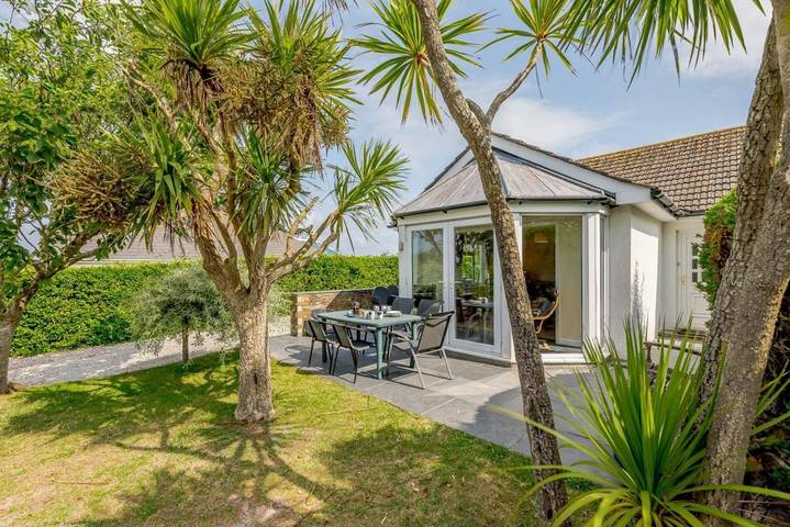 Holiday rental for 10 people, with Garden in Constantine Bay