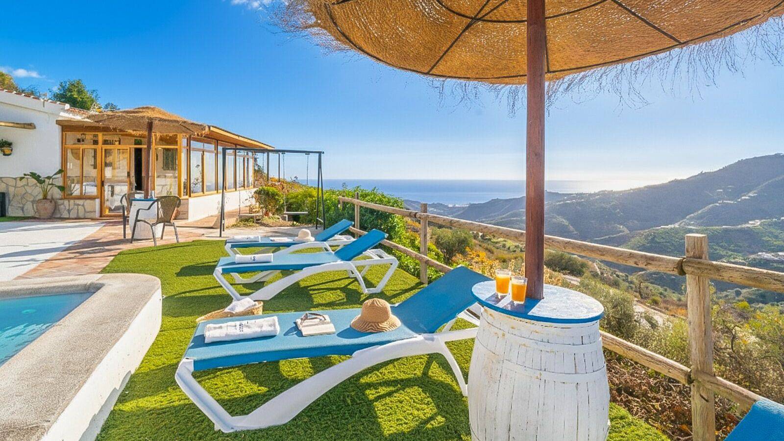 Casa Candado Cómpeta by Ruralidays in Costa del Sol