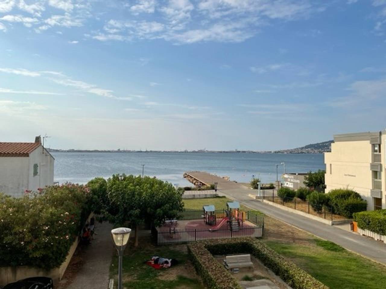 Entire apartment, Studio in Balaruc-les-Bains with air conditioning and pets allowed in Balaruc-les-Bains, Mediterranean Coast (France)