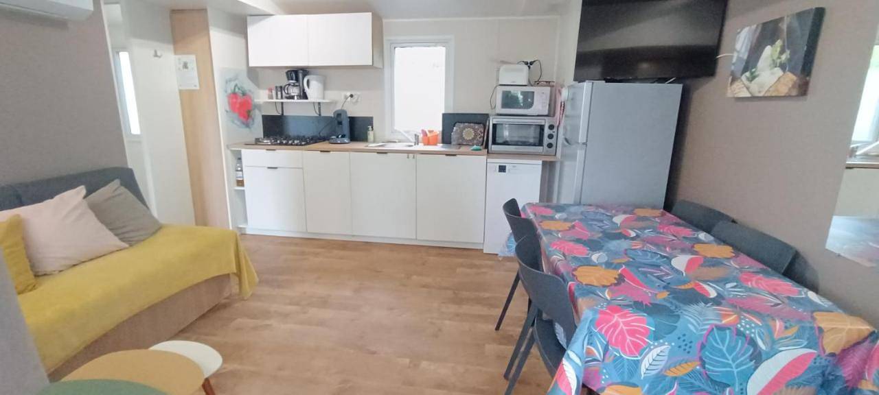 Mobile Home in Saint-Denis-d'Oléron, Côte de Beauté