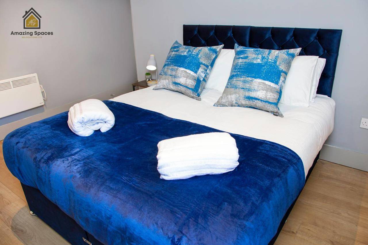 Entire apartment, Two-Bedroom Apartment in Warrington, Cheshire