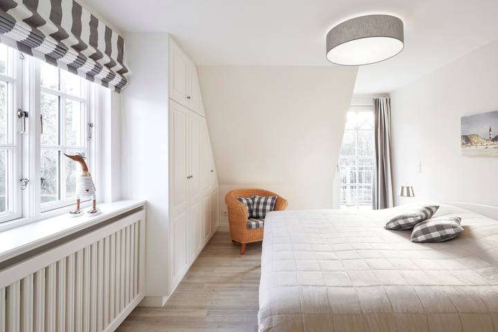 Ferienhaus mit Meerblick für 6 Personen, mit Garten und Terrasse sowie Sauna auf Föhr - 4