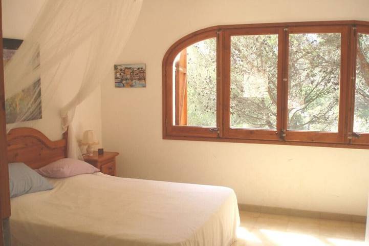 Schöne Einzelvilla in Sandstrandnähe, sowie von Shops und Restaurants in Begur, Costa Brava