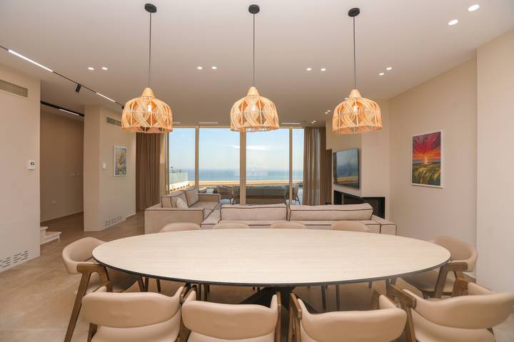 Villa pour 14 personnes, avec vue sur l’océan ainsi que piscine et balcon en Albanie - 3