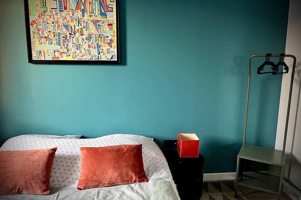 Apartamento entero, Luxury flat with Panoramic Paris and Eiffel Tower view near Disneyland Paris in Noisy-le-Grand, Sena-Saint Denis