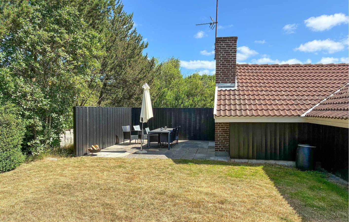 Ferienhaus für 7 Personen mit Terrasse in Bredfjed, Rødby