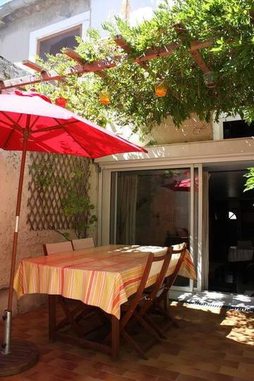 Gîte pour 6 personnes, avec terrasse à Lansargues