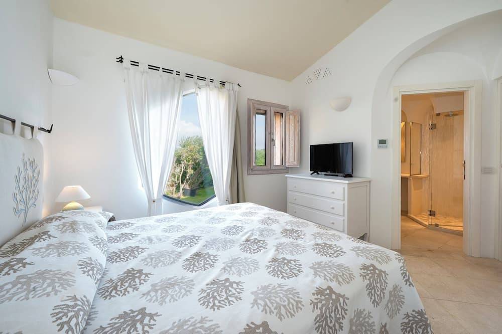 Villa Lighthouse 6 - Cala Granu in Capo Ferro, Arzachena