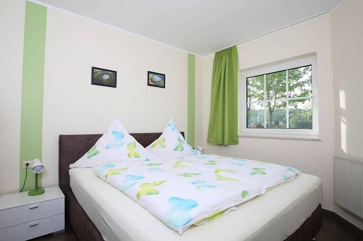Ferienhaus \"Milan\" für 6 Personen ,Eg, neuwertig - Hubertushof Eifel in Schönbach, Vulkaneifel