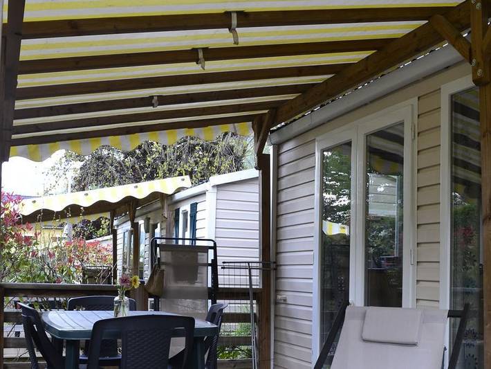 Camping für 4 Personen, mit Kinderpool, mit Haustier in Rhone-Alpes - 2