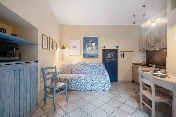 Appartamento intero, Appartamento 'Ca Lindaria' con balcone, Wi-Fi e aria condizionata in Bagni San Giorgio, Bonassola
