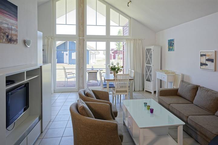 Bungalow für 4 Personen, mit Terrasse und Balkon/Terrasse sowie Sauna in Hansa-Park - 3