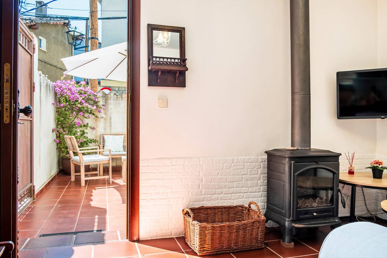 Maison de vacances "El Cabildo" avec patio privé et Wi-Fi in Piedralaves, Région d'Ávila